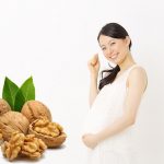 Hạt óc chó cho bà bầu: tác dụng ra sao, loại nào tốt nhất?