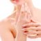 7 cách làm mềm mịn da tay dễ thực hiện, không tốn tiền