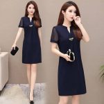 Những kiểu đầm cho tuổi 40 được yêu thích nhất hiện nay