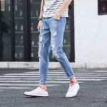 Quần jean nam ống côn là gì? Cách phối đồ với quần jean nam ống côn